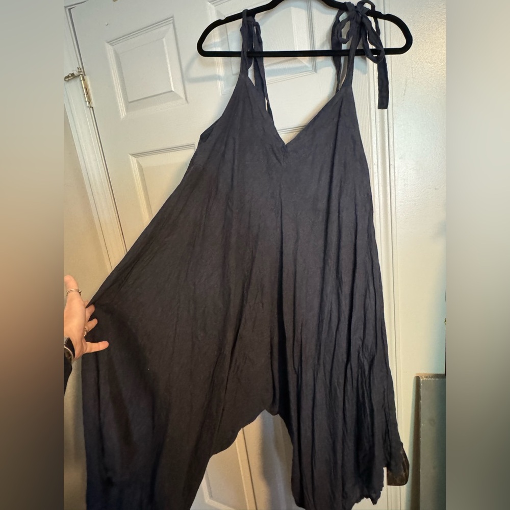 100% Linen from Italy! Stylish Navy Blue Harem Jumpsuit